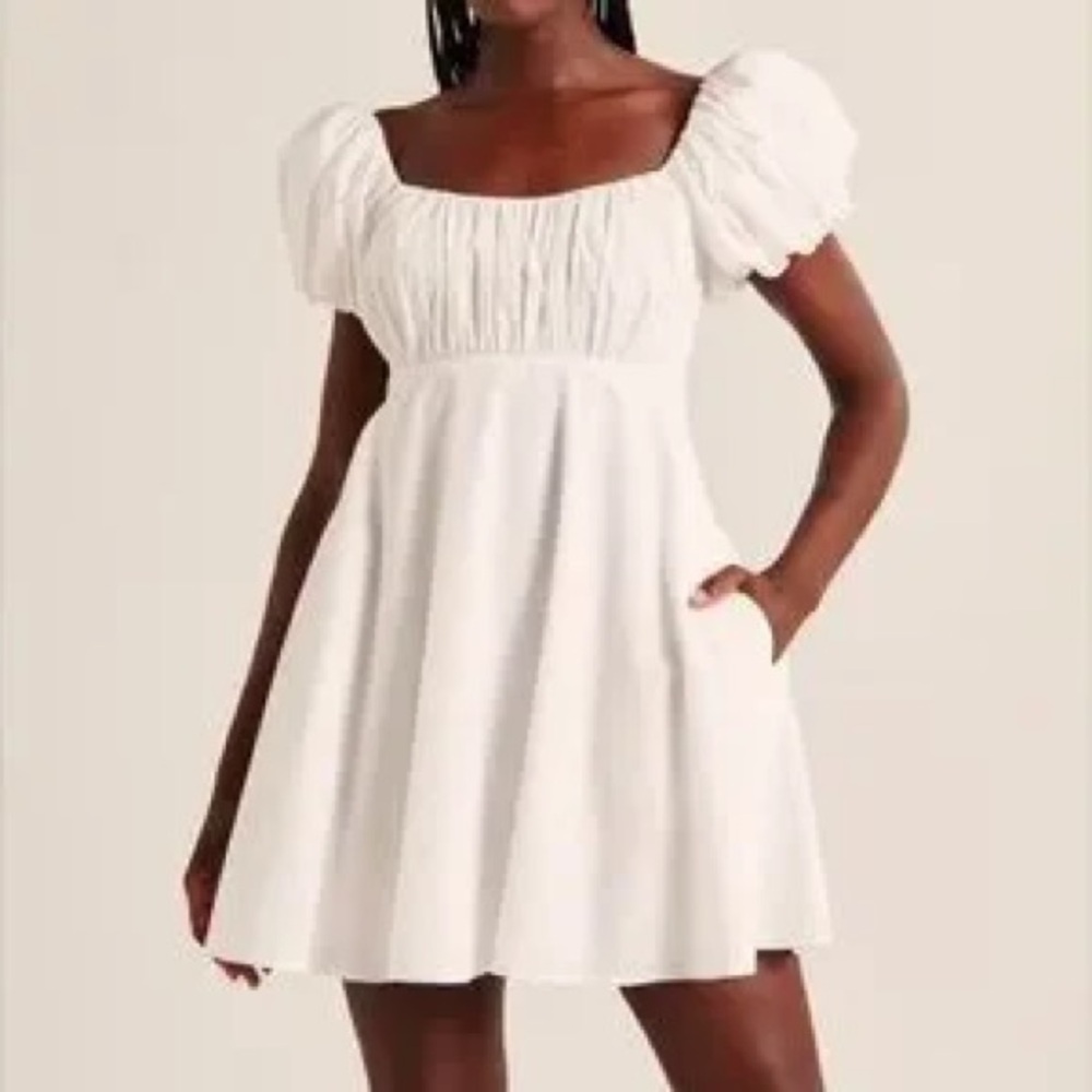 Cottagecore Abercrombie and Fitch White Cotton-blend Puff Sleeve Mini Dress